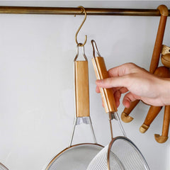18cm Stainless Steel Strainer with Wooden Handle
