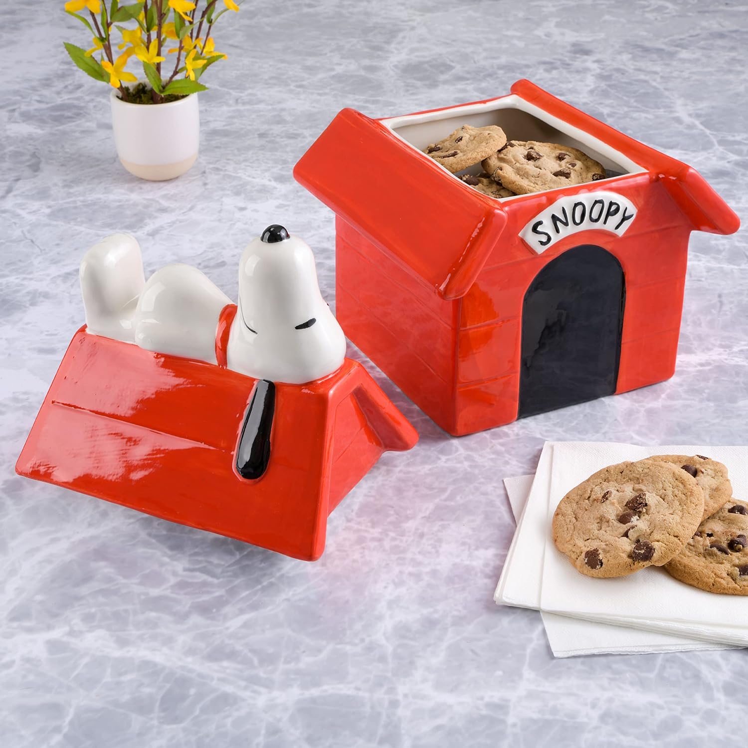 11.2" Peanuts Classic Snoopy Doghouse Cookie Jar