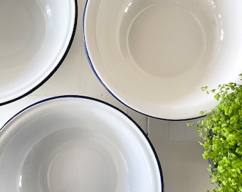 16cm Apple Soup Bowl Enamel